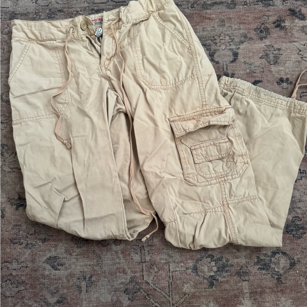 Aeropostale Tan Cargo Pants